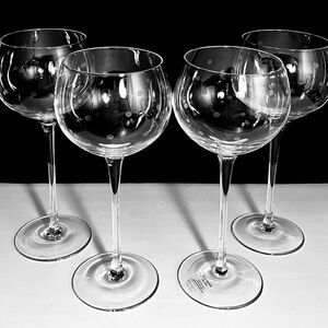 4 KATE SPADE By LENOX Larabee Dot BALLOON WINE Glasses / 8.5 Inches / HAND BLOWN